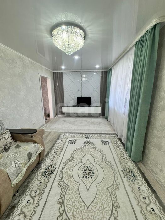 Продам 2-х ком квартиру