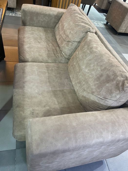 Продаются диваны и столы