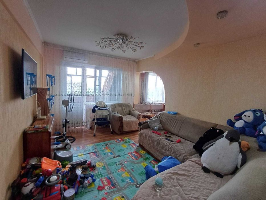 Продам 2-х ком. квартиру Ауэзова 2