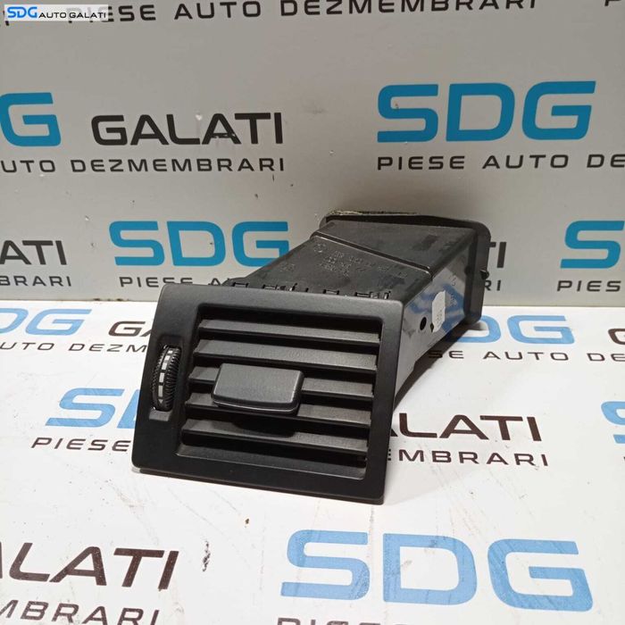 Gura Grila Aer Aerisire Ventilatie Bord Stanga Mercedes Clasa B Class W245 2004 - 2012 Cod 1698300154 [1436]