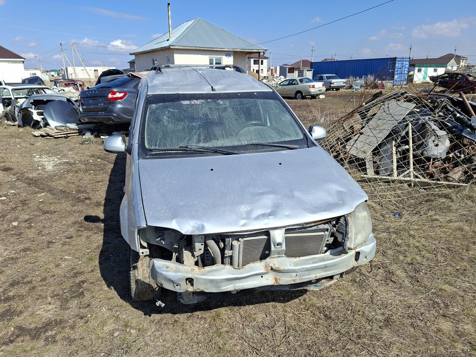 Лада Ларгус  на  разбор