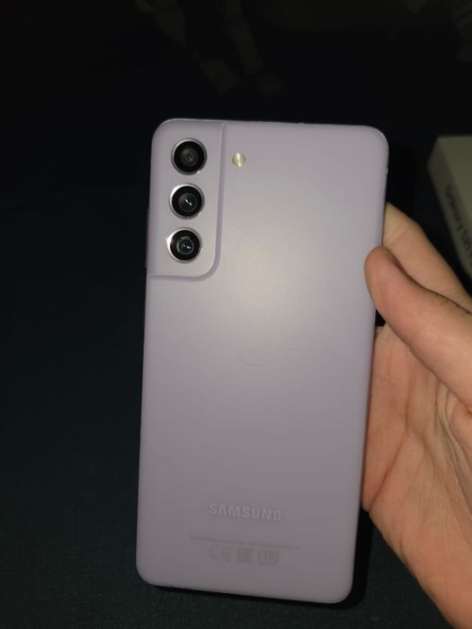 Samsung s 21 fe с коробкой
