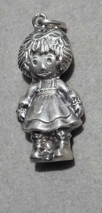 Pandantiv argint,  păpușa Raggedy Ann