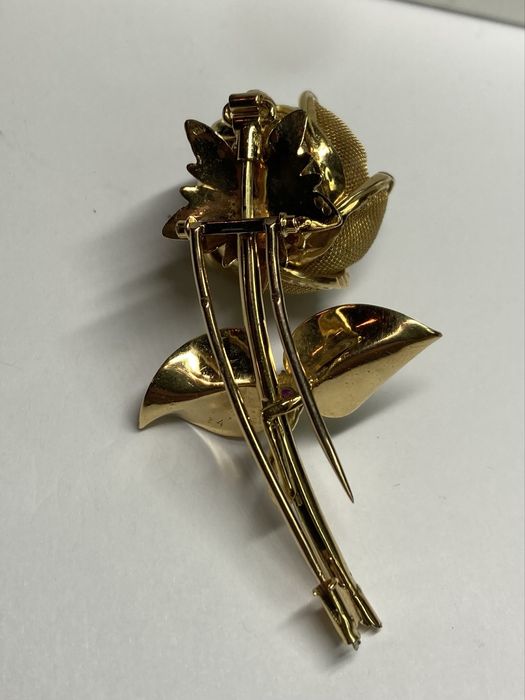 Brosa aur 18kt.diamante rubine smaralde safire