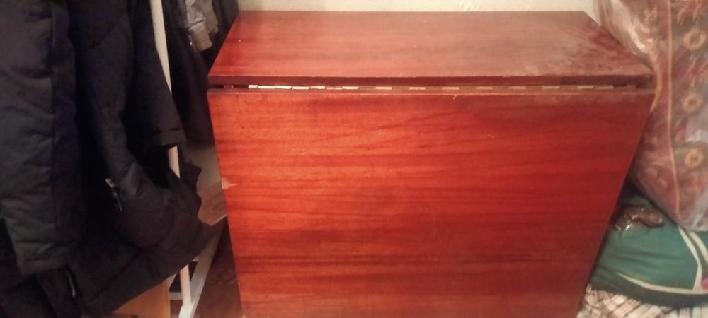 Продам стол книжка раскладной