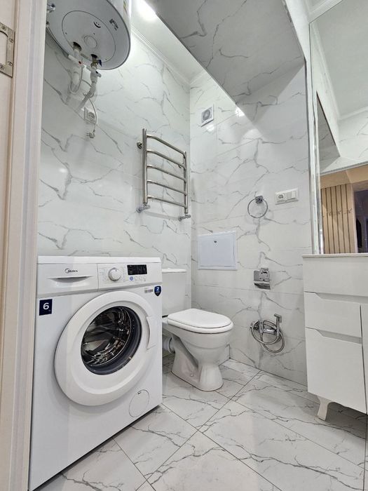 Аренда. М. Ойбек. 2-комн
Посольство Кореи 
2/6/9, 65 м2