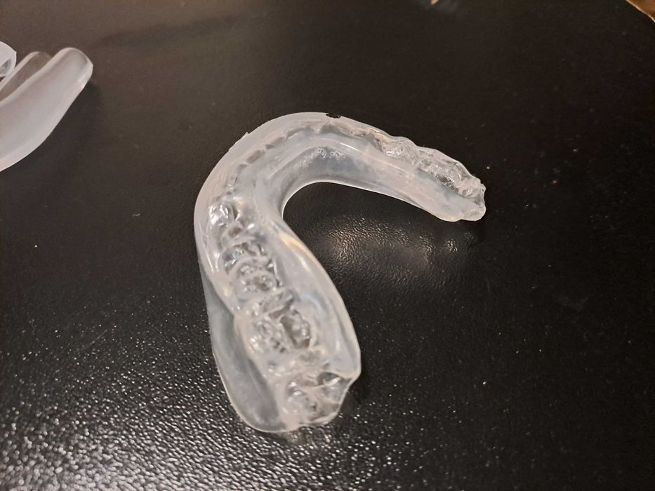 Gutiere- set doua bucati in pret