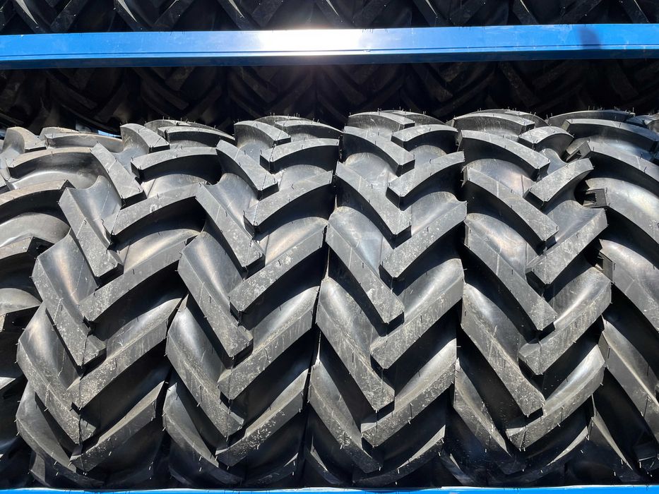 Anvelope agricole de tractor spate cu 8pliuri 14.9-28 TATKO garantie
