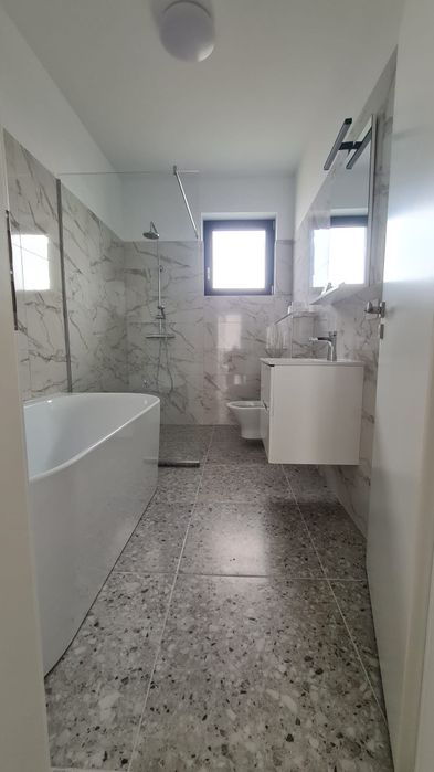 Casa de vanzare în Carpinis Tarlungeni