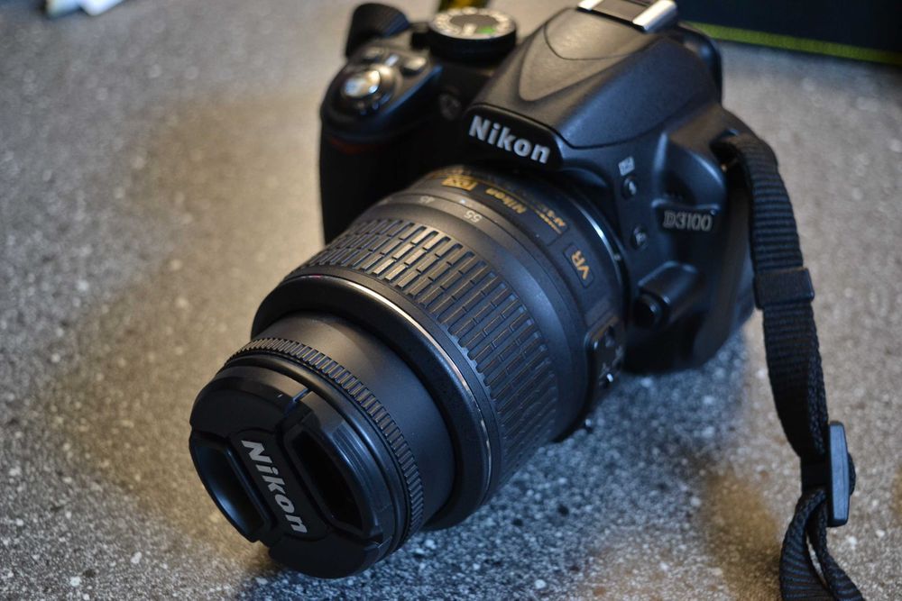 Nikon D3100 in cutie-1500cadre
