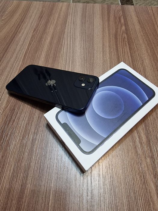 Продам iphone12 64g