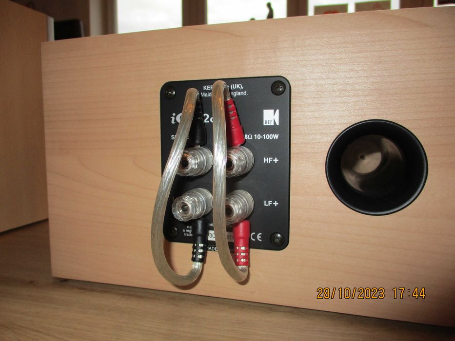 Аудио система KEF Cresta 30 + iQ 2c