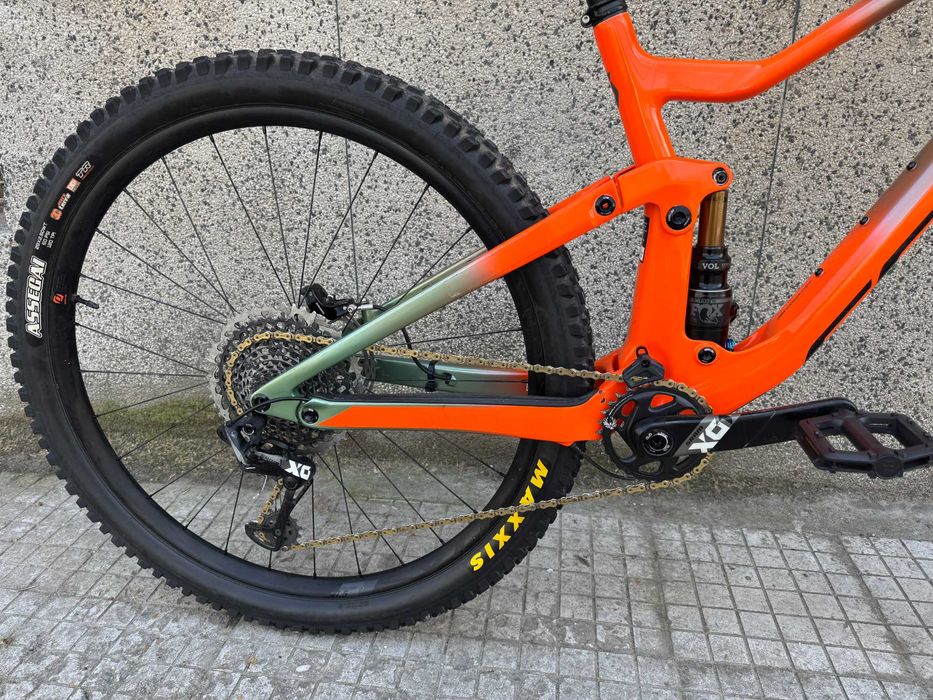 Scott Genius 900 tuned 29''/Sram X0/All Fox kashima/FOX 34 Float Factory 150mm