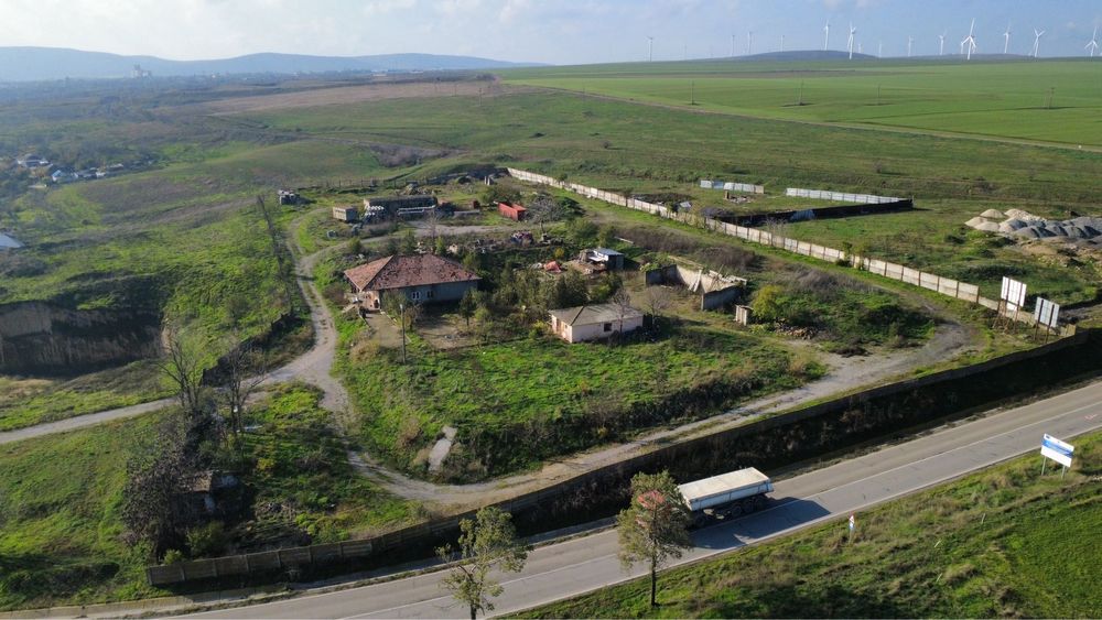 Oportunitate unică teren de vanzare