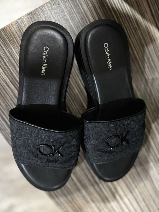 Чехли calvin klein