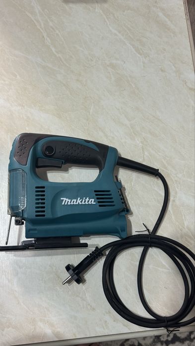 Лобзик макита 4326 янги ишлатилмаган