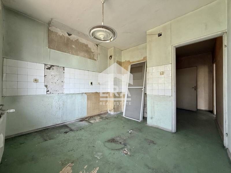 Продава се Тристаен апартамент в София, Зона Б-5 - 82 кв.м за 2915 €/кв.м - Снимка #5