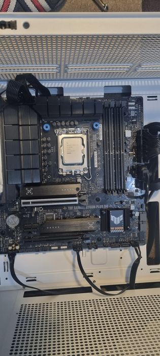 Kit i5 14600K + ASUS TUF GAMING B760M-PLUS D4