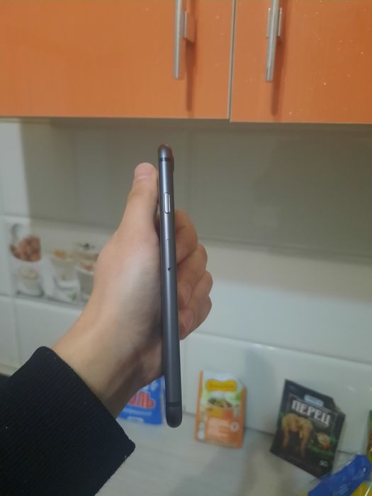 Продам айфон 8  64gb  78% akb