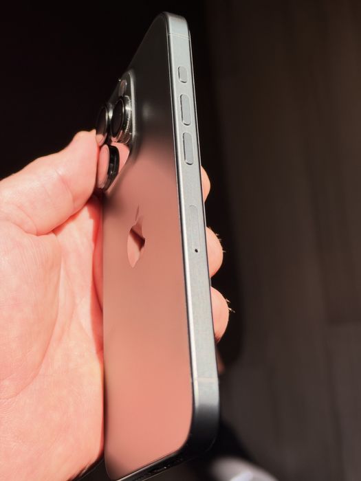 Vand Iphone 15Pro 256gb