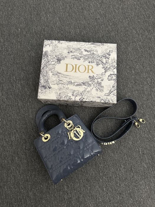 Оригинална Lady Dior Mini Blue Patent Leather