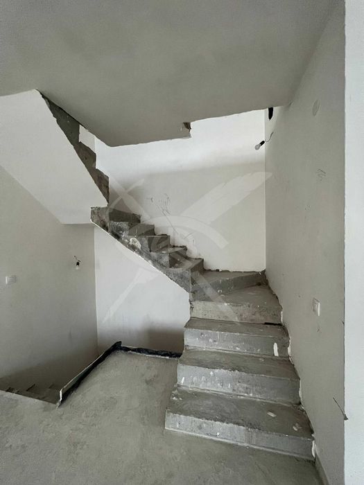 Продава се Къща в Варна, м-т Св. Никола - 205 кв.м за 1600 €/кв.м - Снимка #7