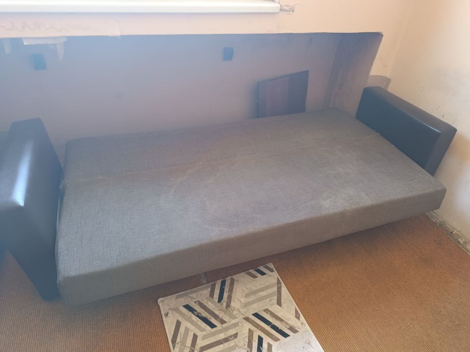 Стари мебели (подарявам)