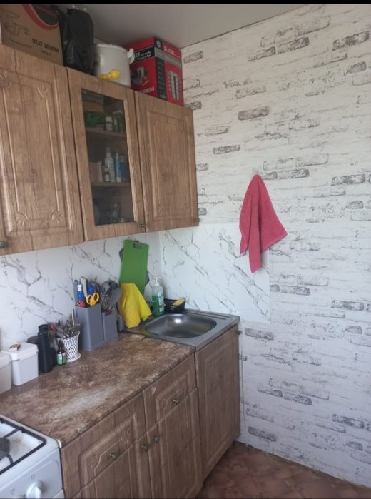 Продам 2х комн.Жастык20