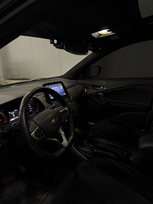 Трекер (редлайн)