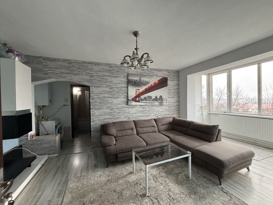 Inchiriez apartament 2 camere