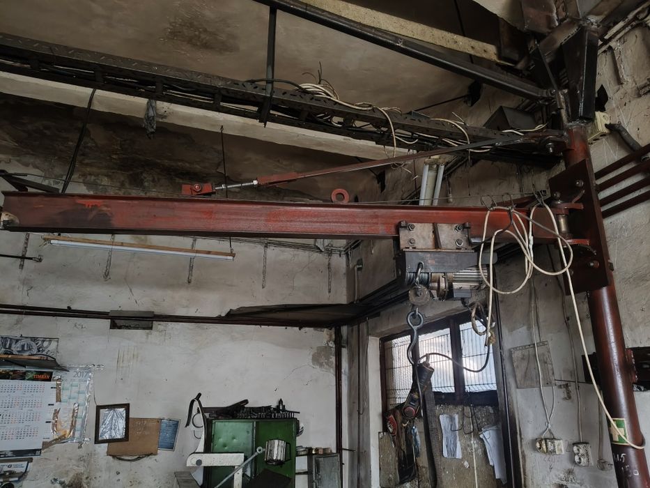 Brat macara electropalan