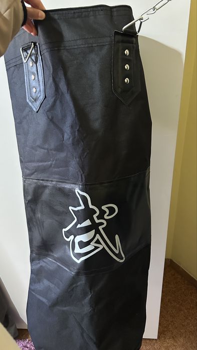 Боксова круша за бойни изкуства