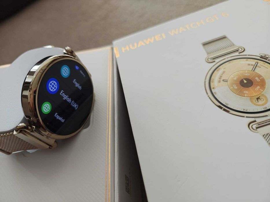 Huawei GT 6 Gold vand schimb cu Fit 5 pro