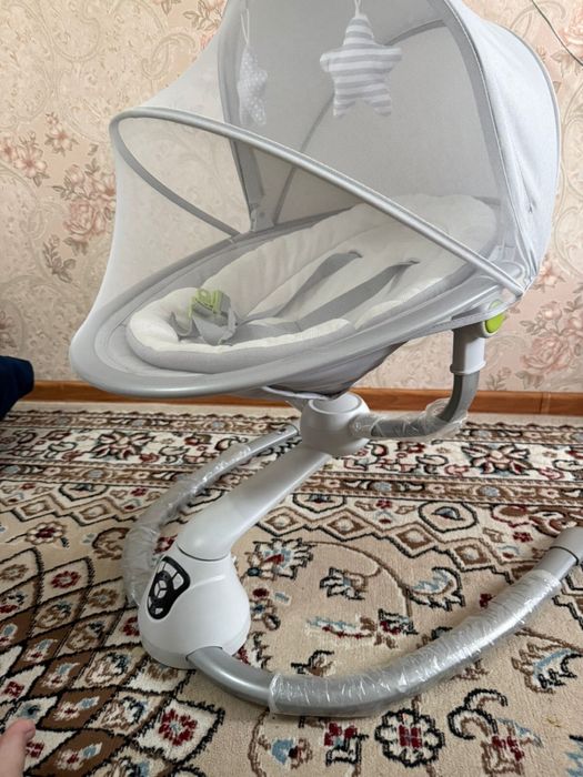 Детский шезлонг качеля