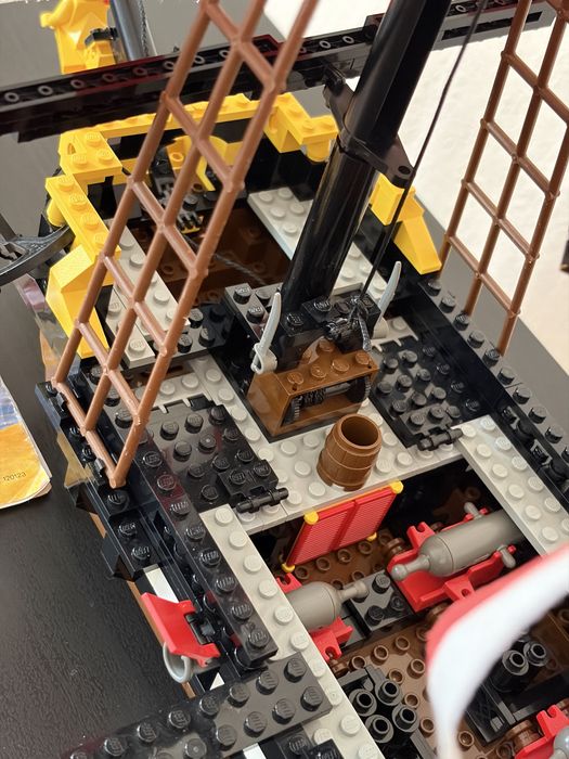 Lego 6285 Black Seas Barracuda