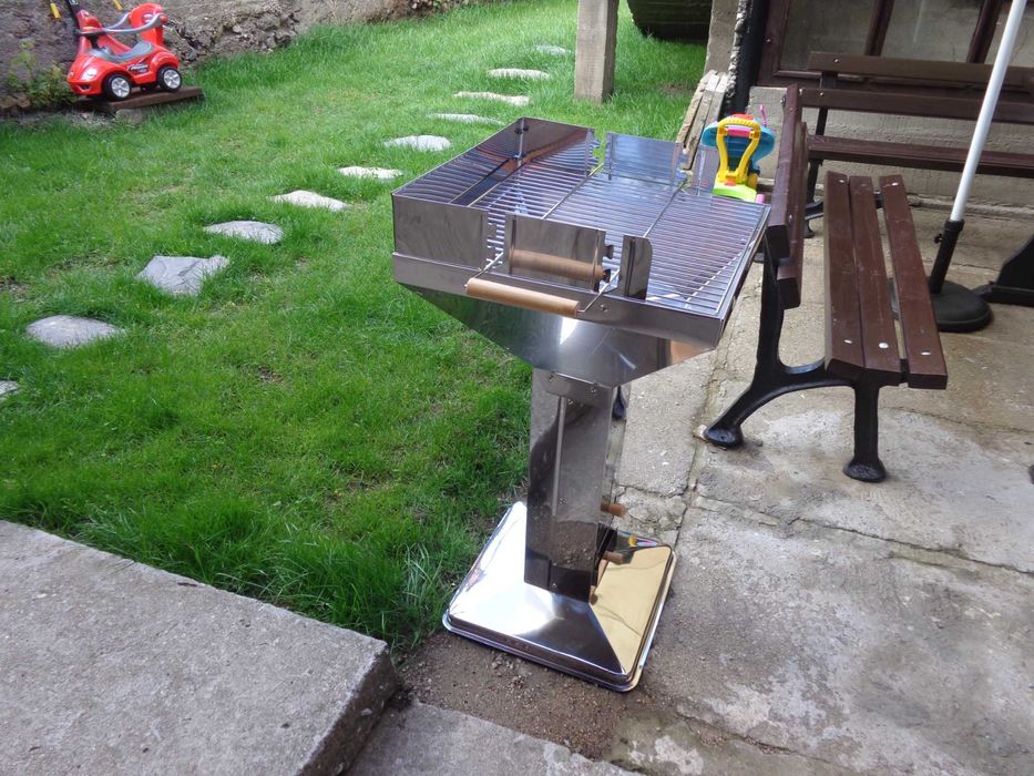 Барбекю от неръждаема стомана