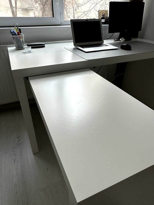 # Birou Ikea Alb 151 x 65 cm , cu extensie laterala, stare impecabila, doar 475 ron #