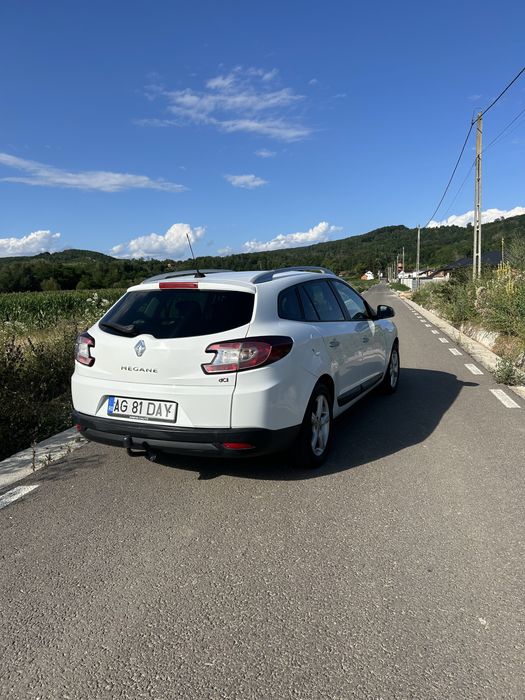 RENAULT Megane 2010 — imagine 2