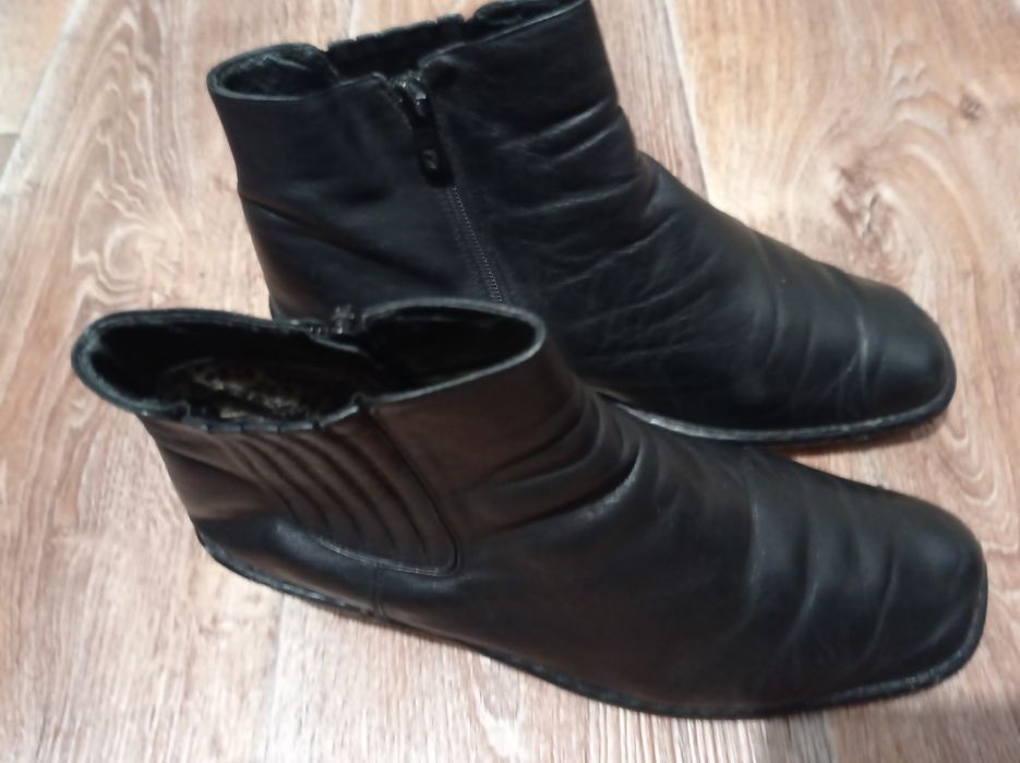 Сапоги женские продам 42 р