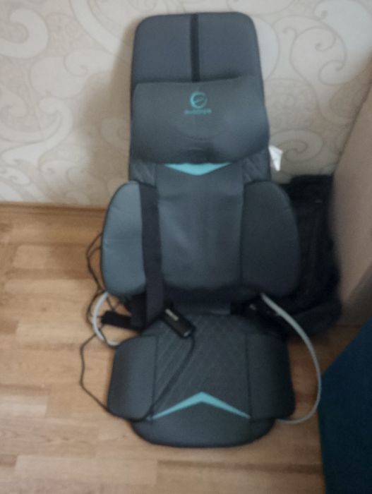 Продам массажную накидку на стул