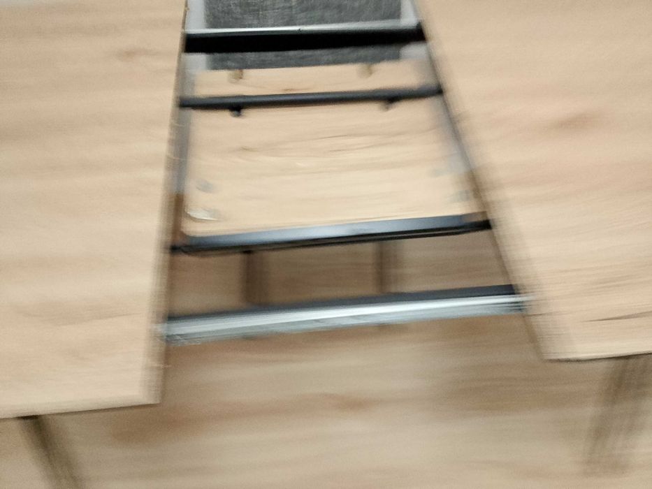 Комплект маса + 4бр столове