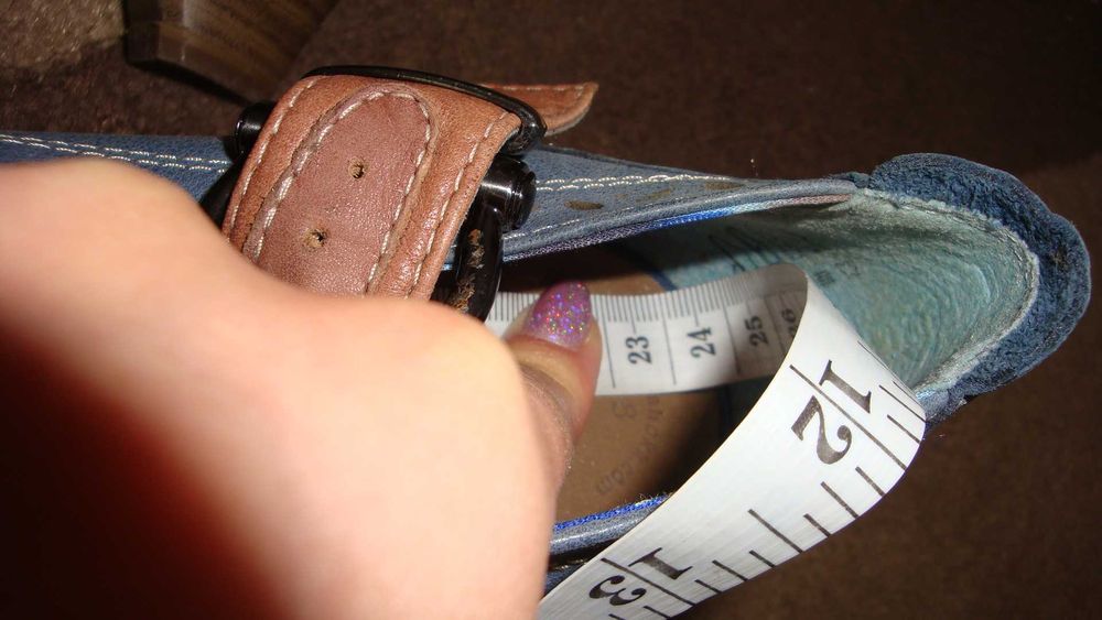 Sandale/Pantofi albastri cu toc, eleganti, nr 38