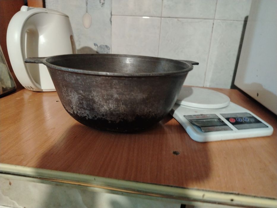 Казанок с крышкой