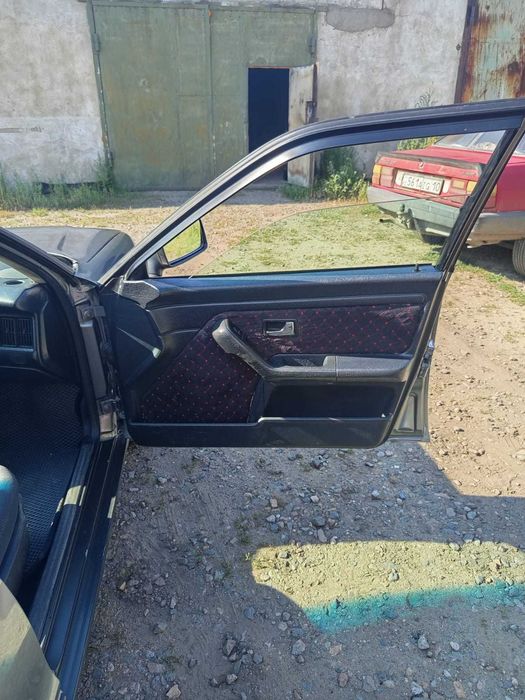 Продам Ауди б 4.