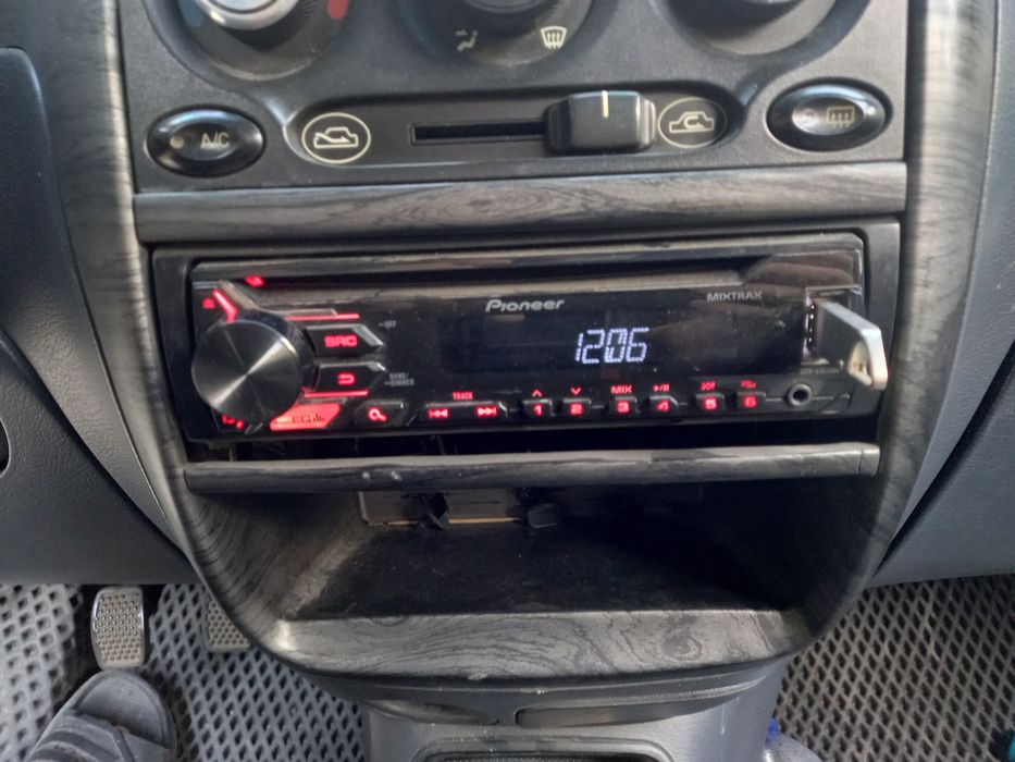 Pioneer mafon kenwood kalonka