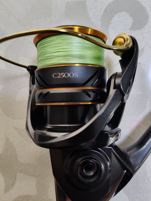 Продам рыболовные катушки