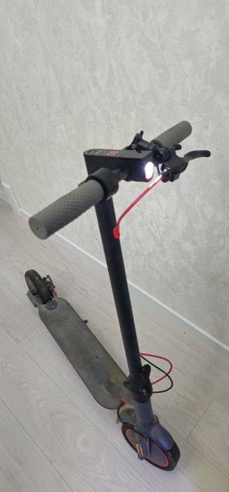 Elektro samakat Drongo