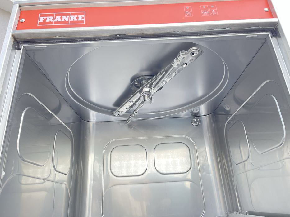 Професионална миялна машина FRANKE | COMENDA FC 54E - 50см/400V
