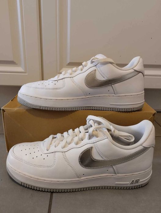 Nike Air Force 1 Retro номер 44.