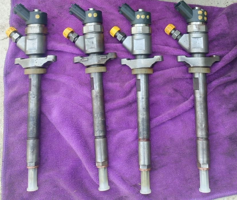 Set 4 injectoare Bosch 0445110034 testate pe banc – 1.6 HDi / TDCi
Pre